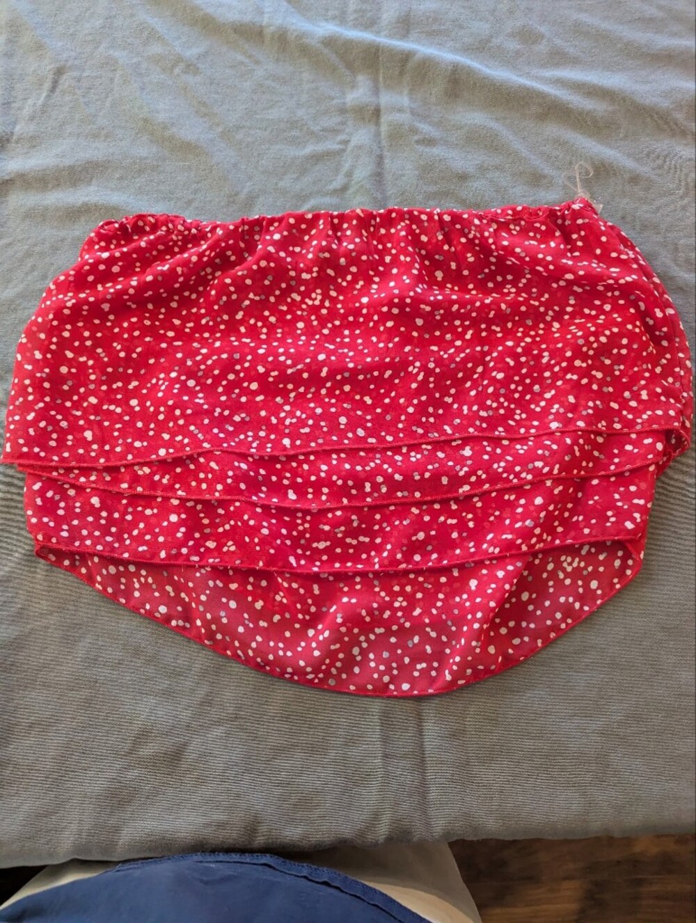 bebe Red Polka Dot Ruched Sleeveless Crop Top Size M Lightweight Sheer Detail